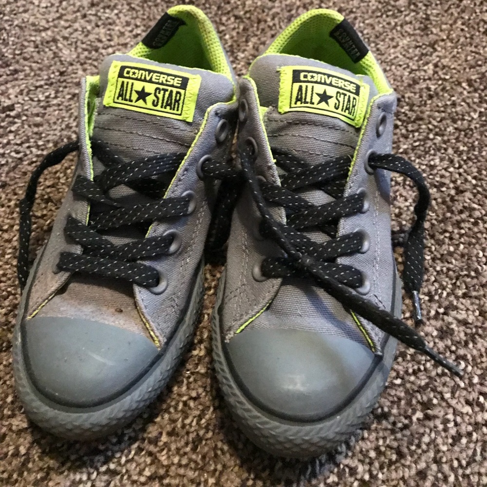 Children’s shoes